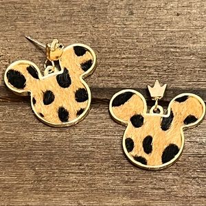 🌵4/$30 New Mickey Mouse Faux Fur Animal Print Earrings